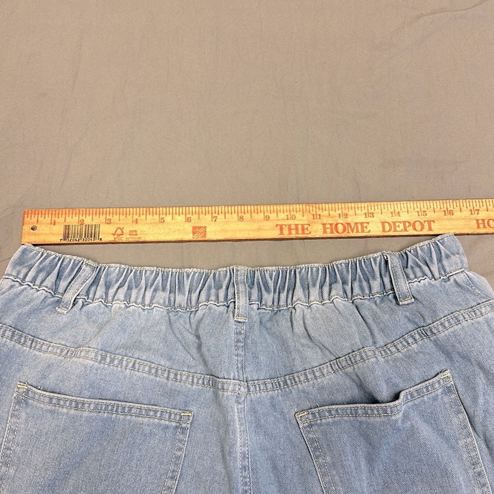 Super cute baggy light wash jeans - Picture 4 of 5